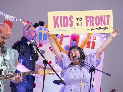 Kids to the Front Lead Image