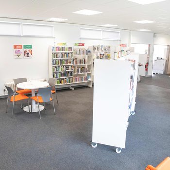 Bircotes library main space