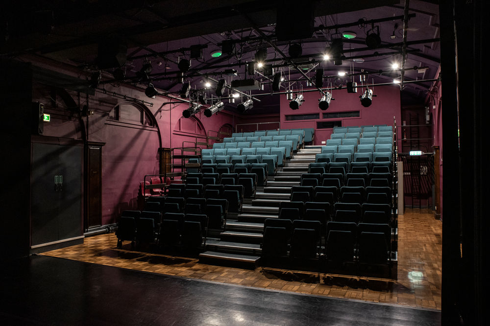 Old-Library-Theatre-2.gif