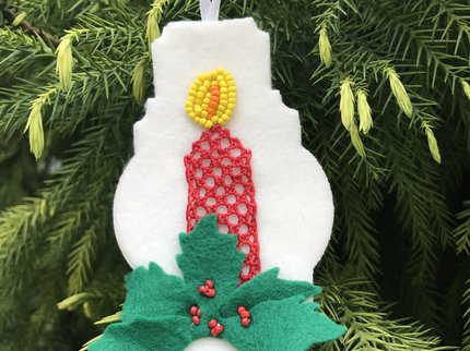 SP Christmas Bobbin Lace.jpeg