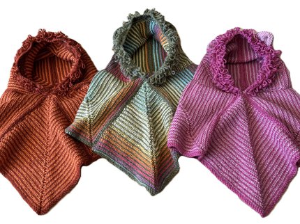 Photo of 3 knitted Story Snugglers